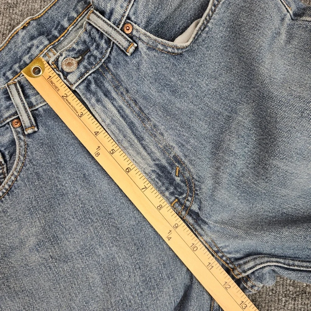Levis 560 Comfort Fit Tapered Leg Jeans Men's 32x34 Med Wash Denim Vintage Y2K